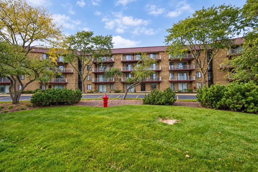 5400 Astor Lane #103, Rolling Meadows, IL 60008 - #2