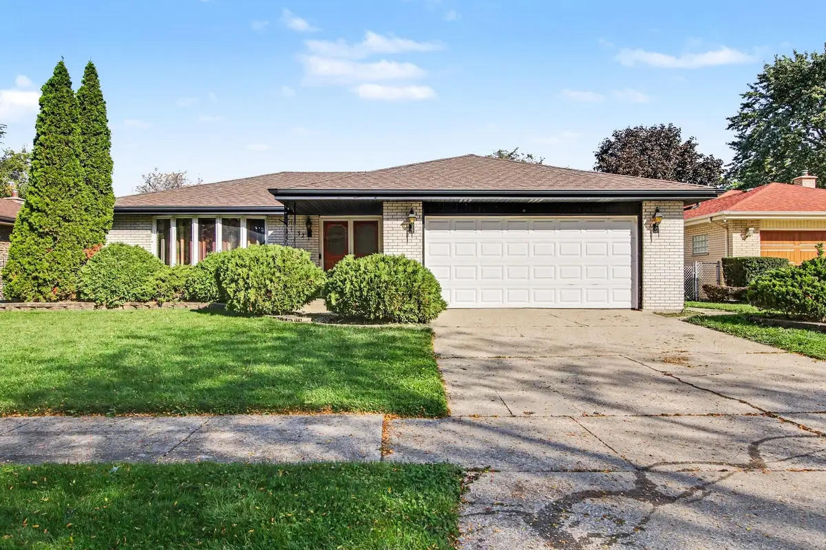 1132 E 166th Place, South Holland, IL 60473 - #1