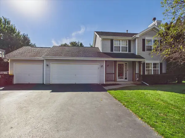 1880 Broadmoor Road, Rockton, IL 61072