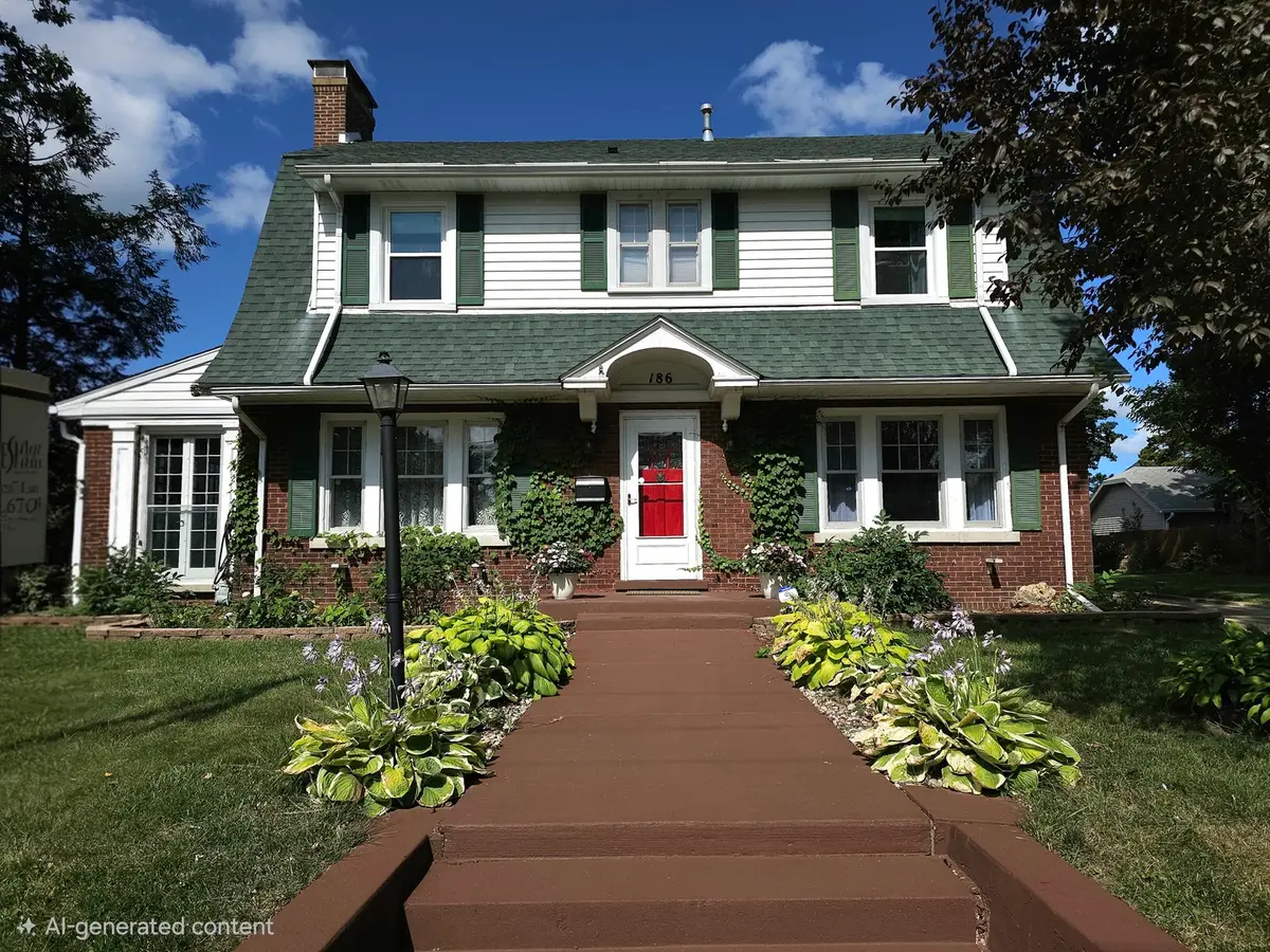 186 N Du Bois Avenue, Elgin, IL 60123 - #1