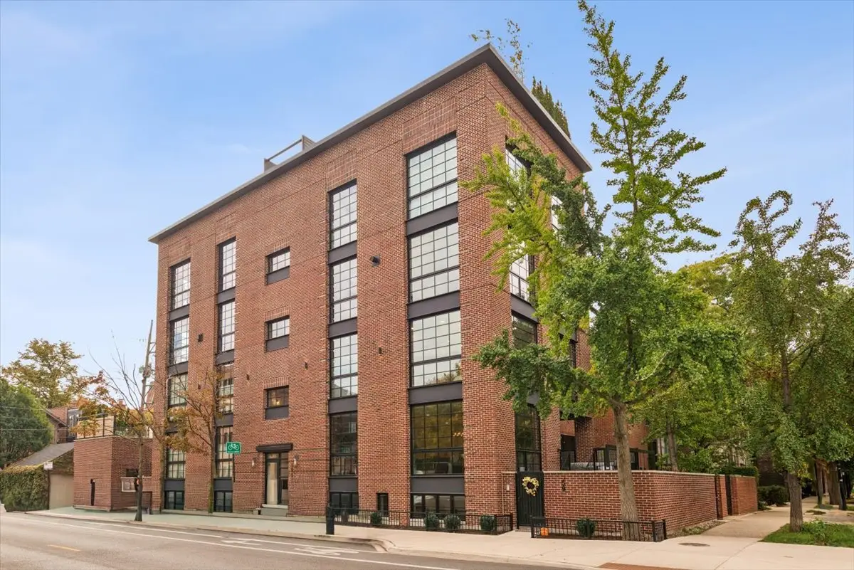 559 W Armitage Avenue, Chicago, IL 60614 - #1