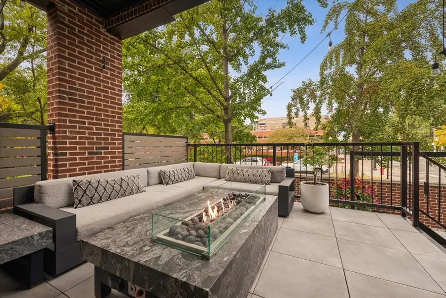 559 W Armitage Avenue, Chicago, IL 60614 - #3