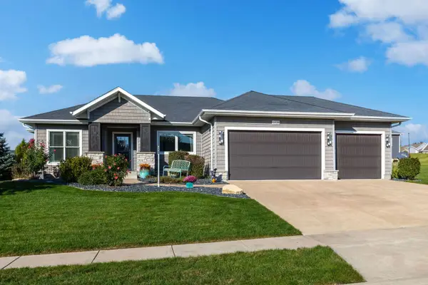 6428 Fairhaven Road, Davenport, IA 52807