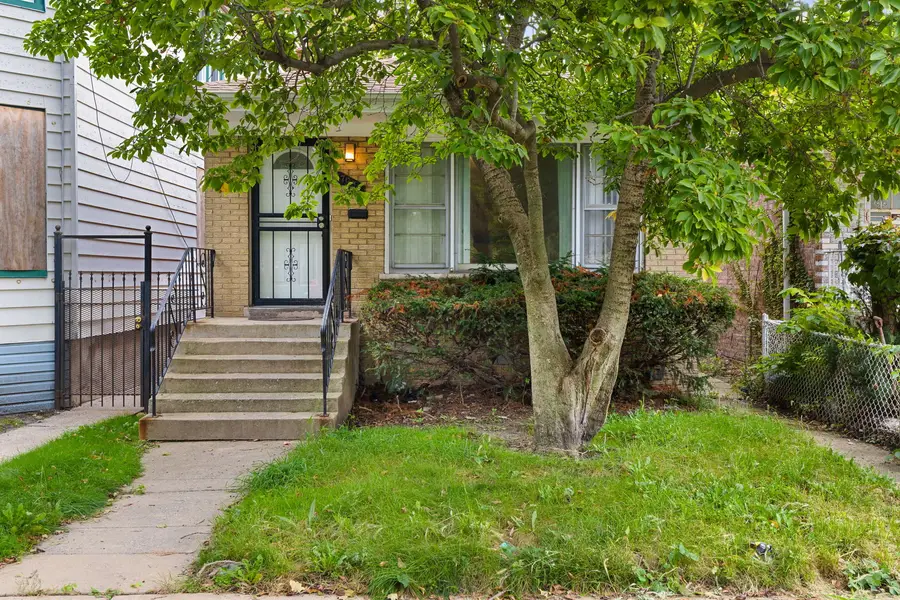 7935 S East End Avenue, Chicago, IL 60617 - #2