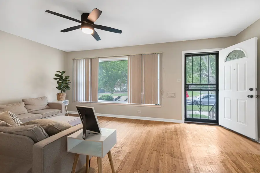7935 S East End Avenue, Chicago, IL 60617 - #3
