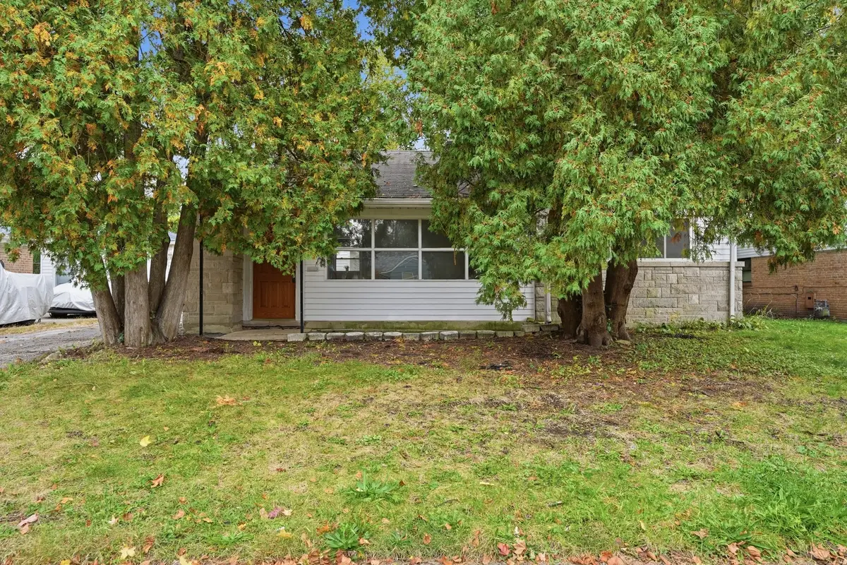 327 Marquette Street, Park Forest, IL 60466 - #1