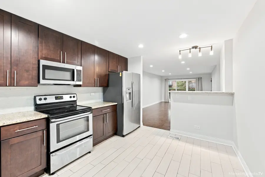 400 E Kensington Road #B, Mount Prospect, IL 60056 - #2