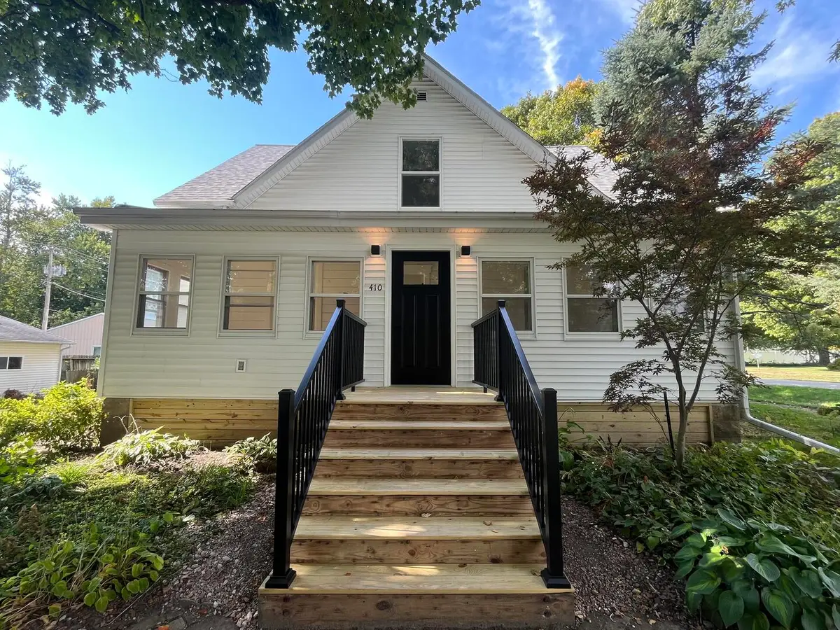 410 N Main Street, Leroy, IL 61752 - #1