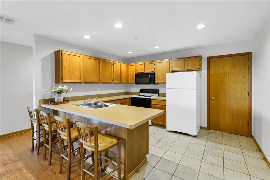 7280 N Alpine Road #2, Loves Park, IL 61111 - #3
