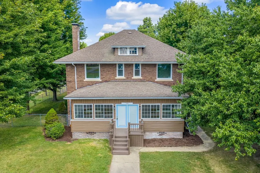201 E North Street, Ridge Farm, IL 61870 - #2