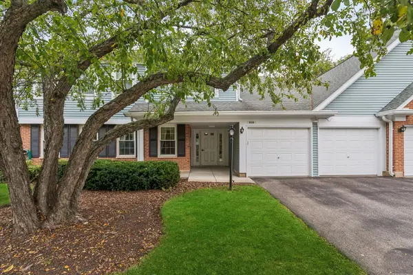 818 Butternut Lane #A, Mount Prospect, IL 60056