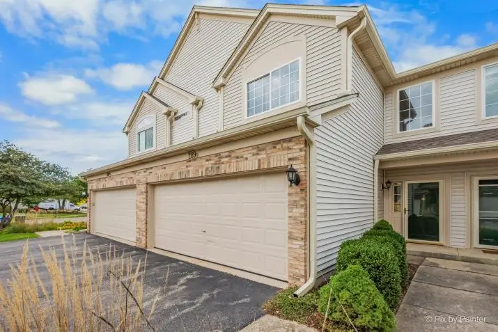 289 Nicole Drive #B, South Elgin, IL 60177 - #2