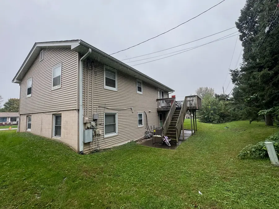 2626 Magnolia Drive, Bettendorf, IA 52722 - #2