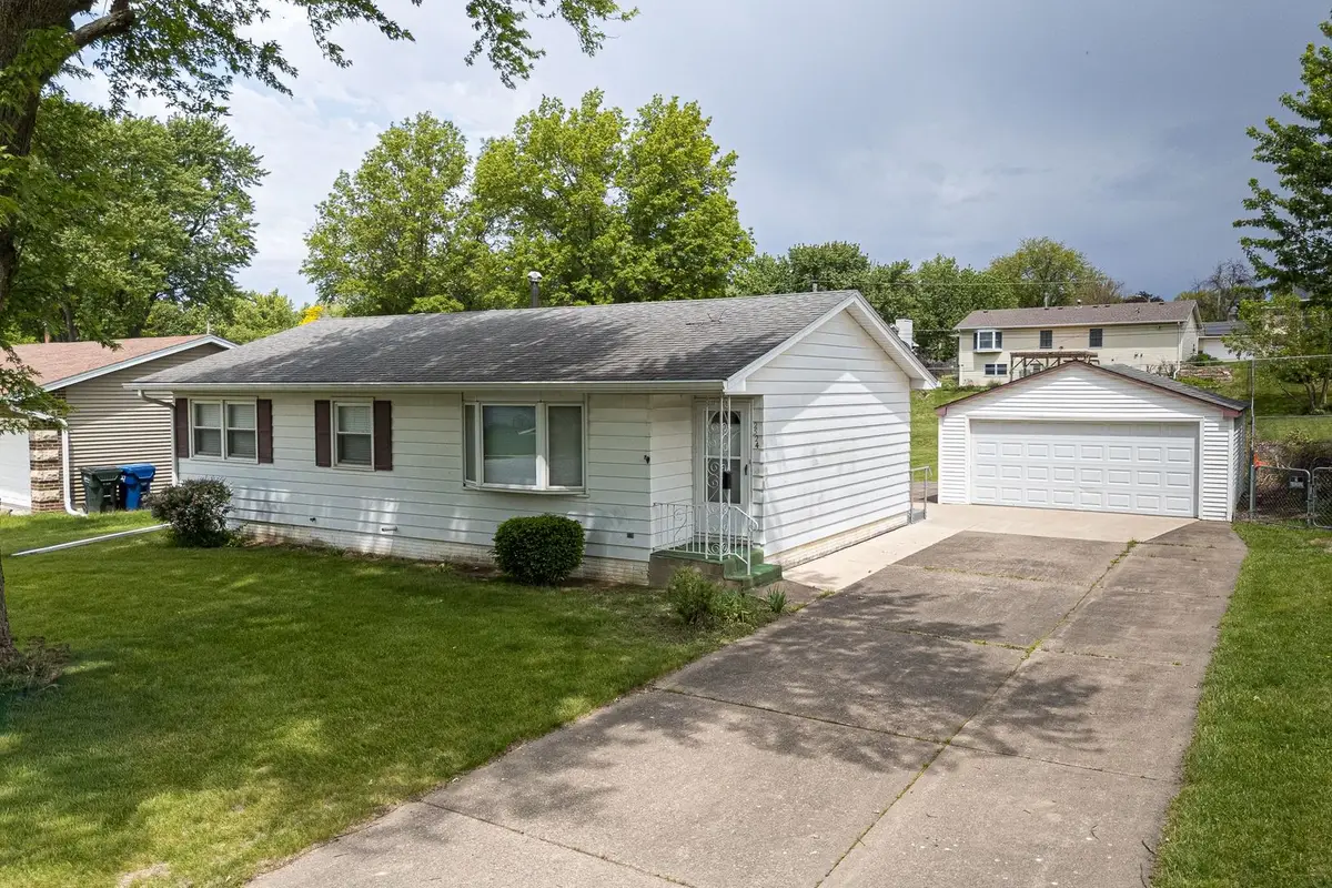 2524 W 43rd Street, Davenport, IA 52806 - #1