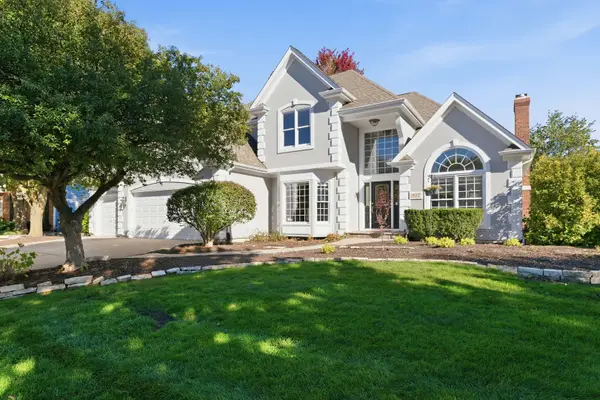 937 Saint Andrews Circle, Geneva, IL 60134