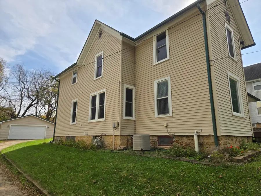 107 N Strickler Avenue, Mount Carroll, IL 61053 - #3
