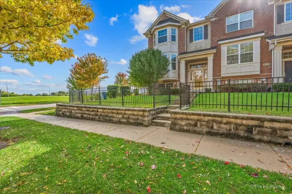 1671 Maple Avenue, Hanover Park, IL 60133