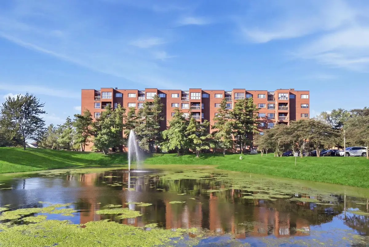 Address Withheld By Seller, Glenview, IL 60025 - #1