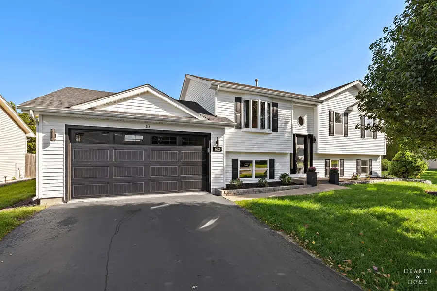 612 Wimbleton Trail, McHenry, IL 60050 - #3