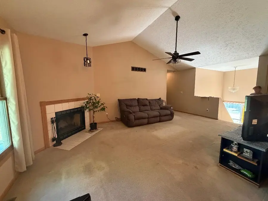205 Briar Cliff Street, Poplar Grove, IL 61065 - #3