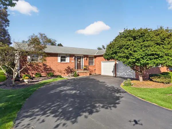 412 Oakridge Drive, Ottawa, IL 61350