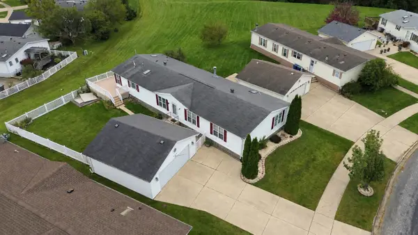 123 Hibiscus Circle, Matteson, IL 60443