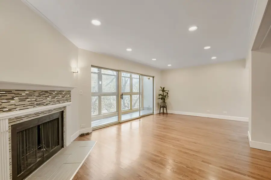 5400 S Hyde Park Boulevard #D7, Chicago, IL 60615 - #3