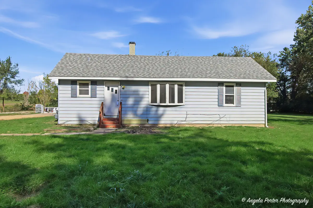 3320 Bull Valley Road, McHenry, IL 60050 - #1