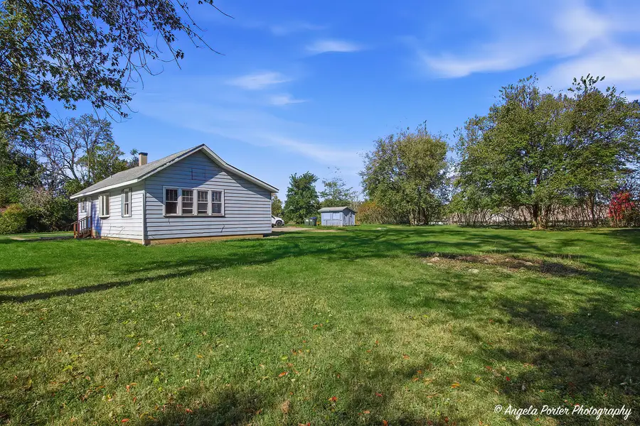 3320 Bull Valley Road, McHenry, IL 60050 - #2