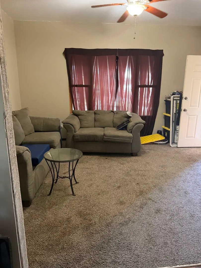 422 E Jackson Street, Woodstock, IL 60098 - #3