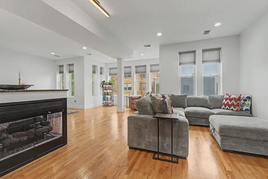 4716 S Ingleside Avenue #2N, Chicago, IL 60615 - #2