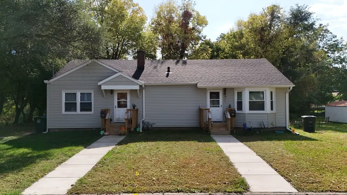 5318/5320 7th Avenue, Moline, IL 61265 - #1