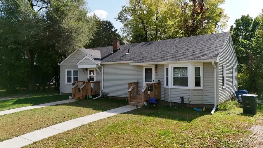 5318/5320 7th Avenue, Moline, IL 61265 - #2