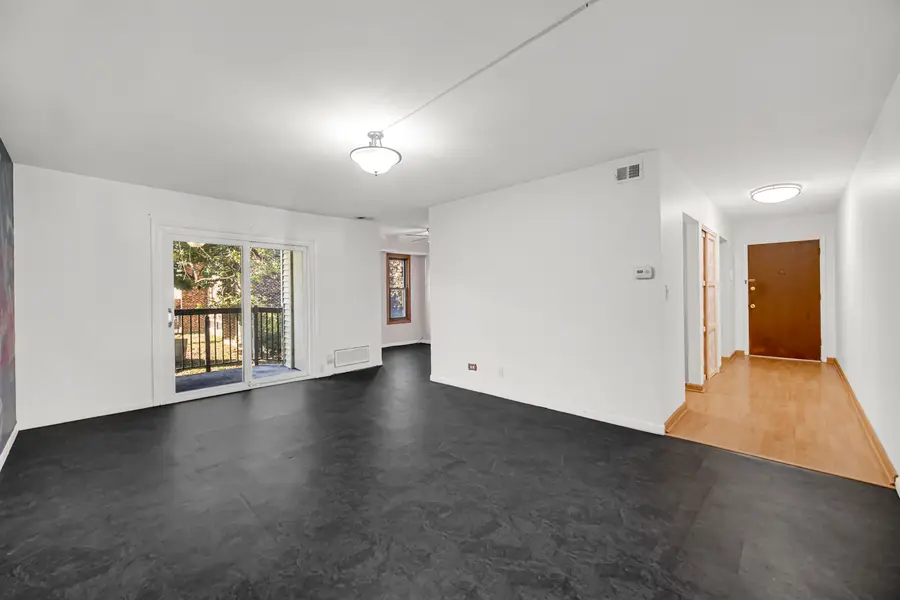 2025 Country Club Drive #11, Woodridge, IL 60517 - #3