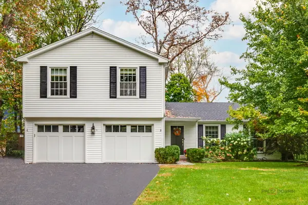 10 E Louis Avenue, Lake Forest, IL 60045