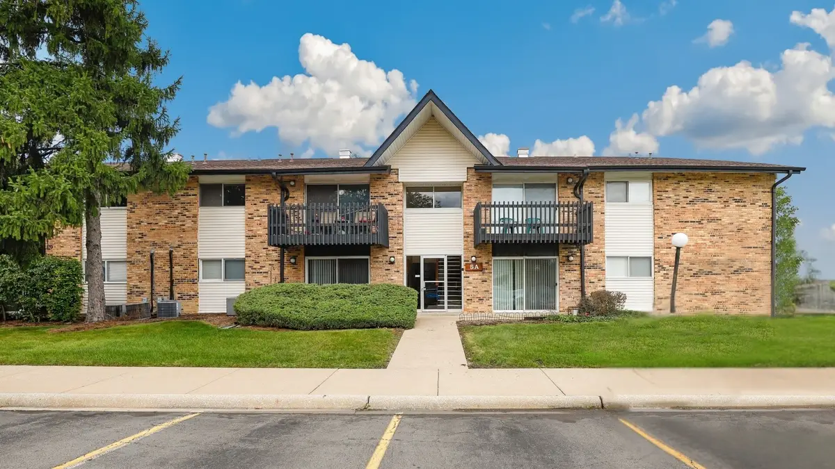 5A Kingery Quarter #5-104, Willowbrook, IL 60527 - #1