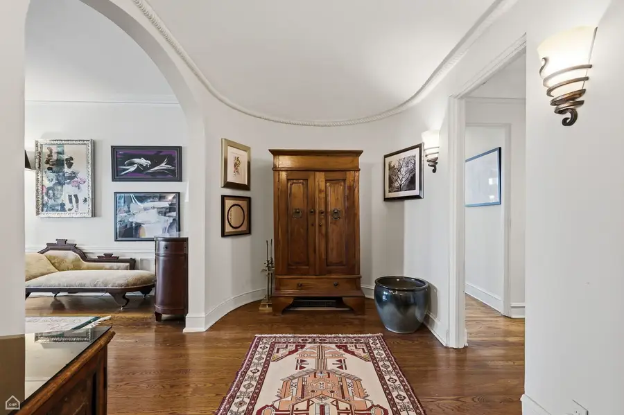 2666 E 73rd Street #8W, Chicago, IL 60649 - #3