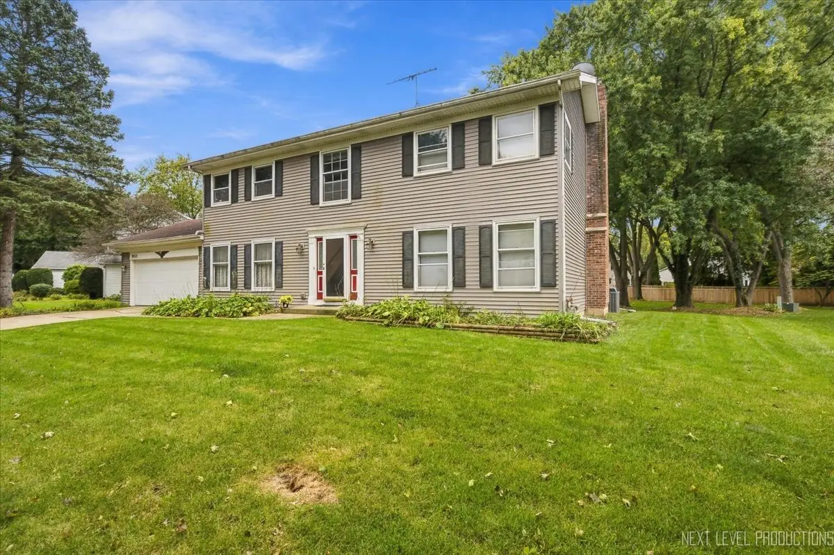 910 Redwing Drive, Geneva, IL 60134 - #1