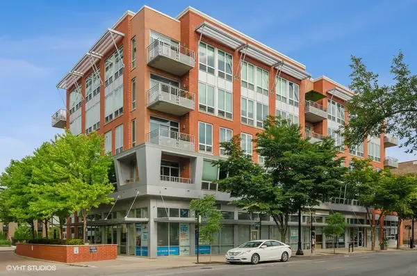 4846 N Clark Street #208, Chicago, IL 60640