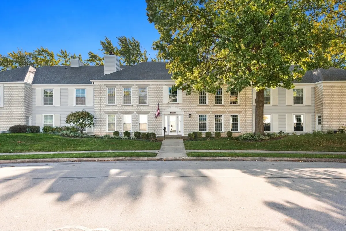 1170 Spring Garden Circle #70, Naperville, IL 60563 - #1