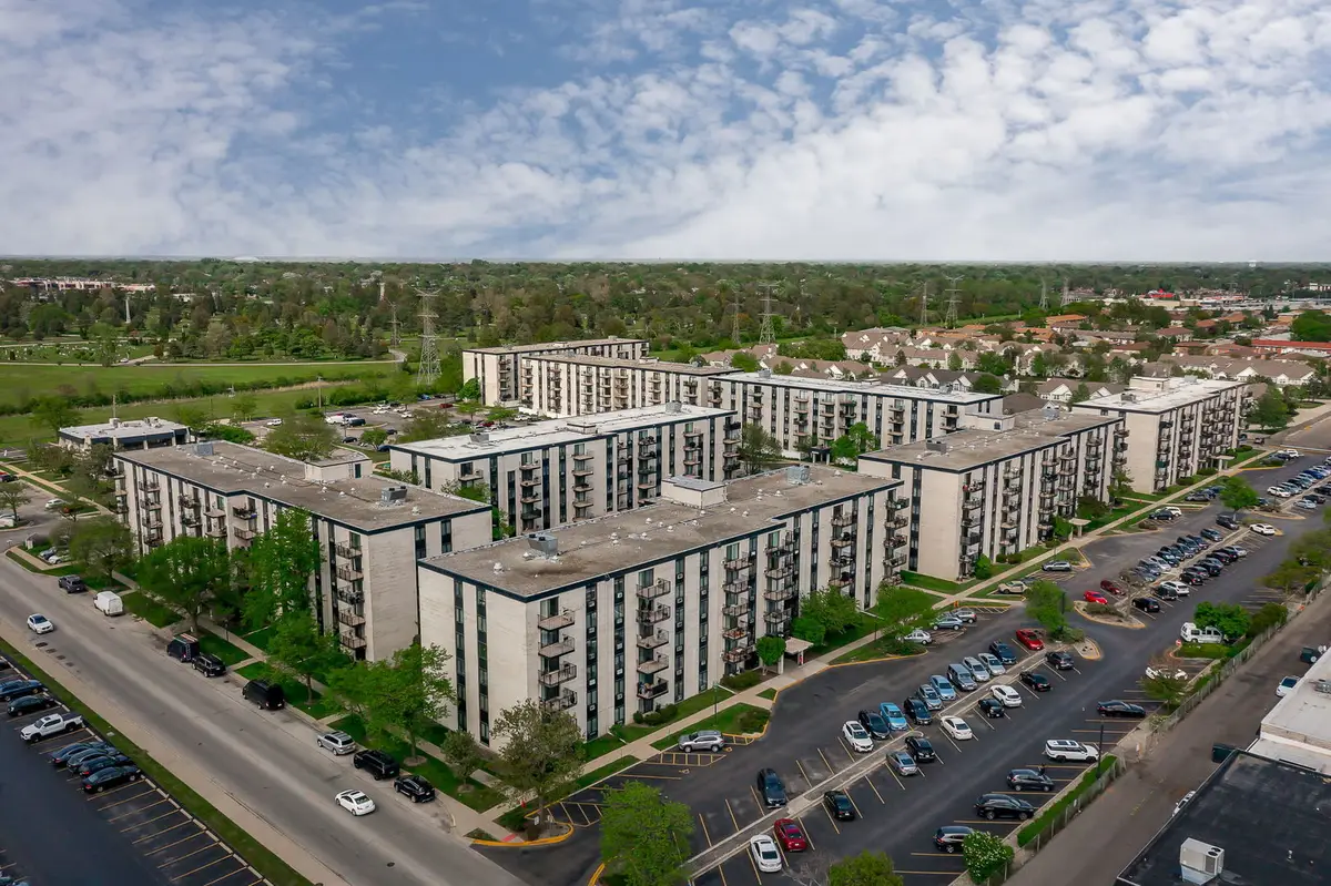 9128 W Terrace Drive #2K, Niles, IL 60714 - #1