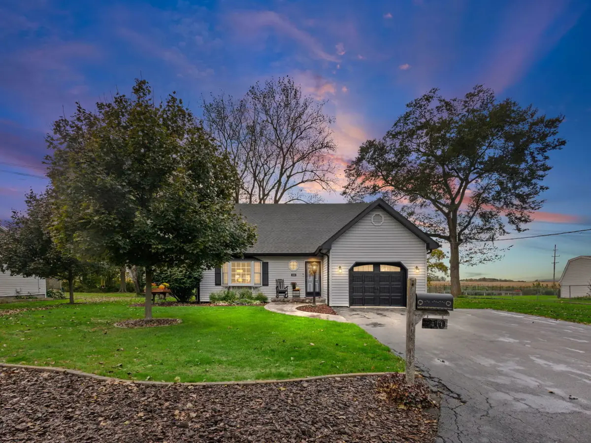 210 S Virginia Street, Coal City, IL 60416 - #1