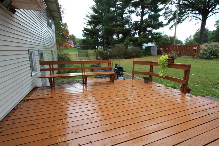 1654 Rockwood Court, Clinton, IA 52732 - #3