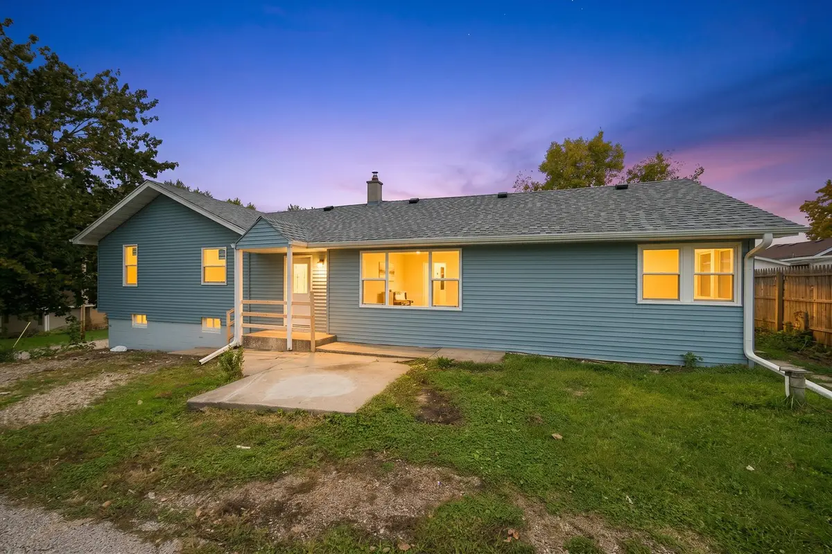 42279 N Elm Street, Antioch, IL 60002 - #1