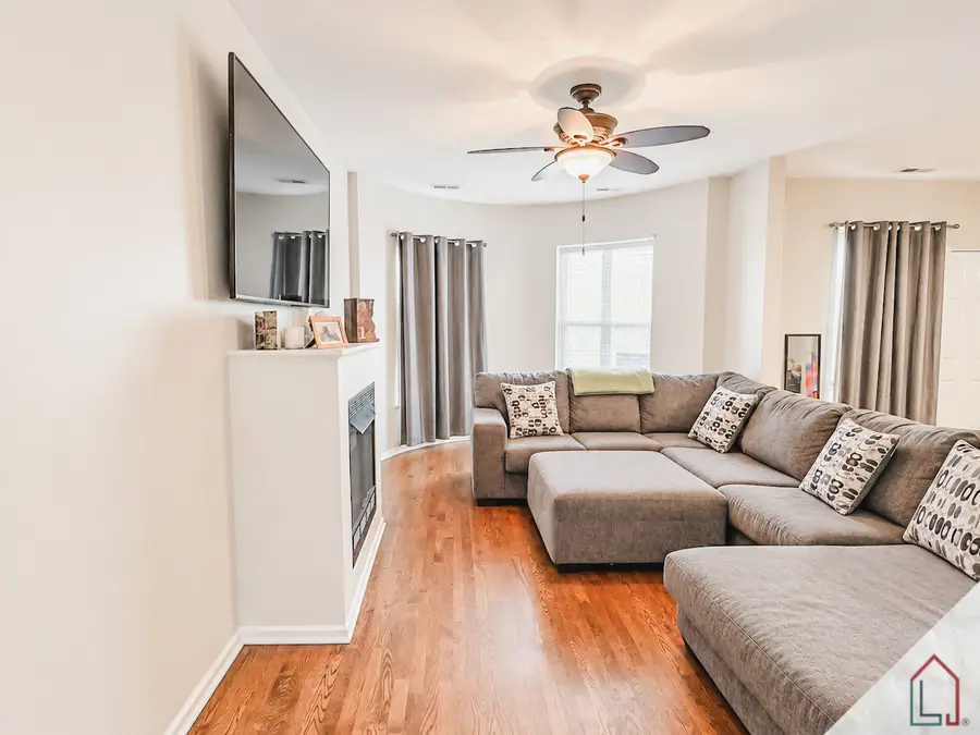 4615 S Michigan Avenue #3S, Chicago, IL 60653 - #2