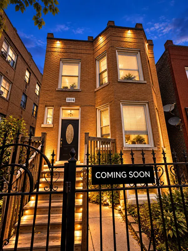3104 W Walton Street, Chicago, IL 60622