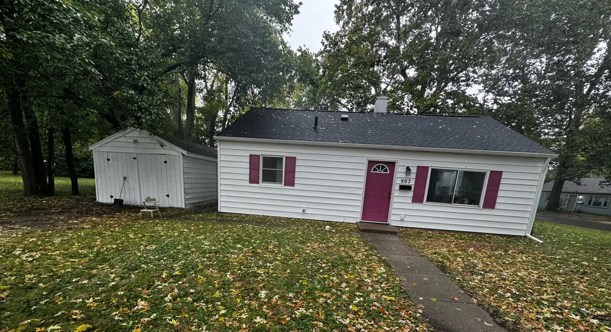 802 Sherwood Terrace, Champaign, IL 61820 - #1