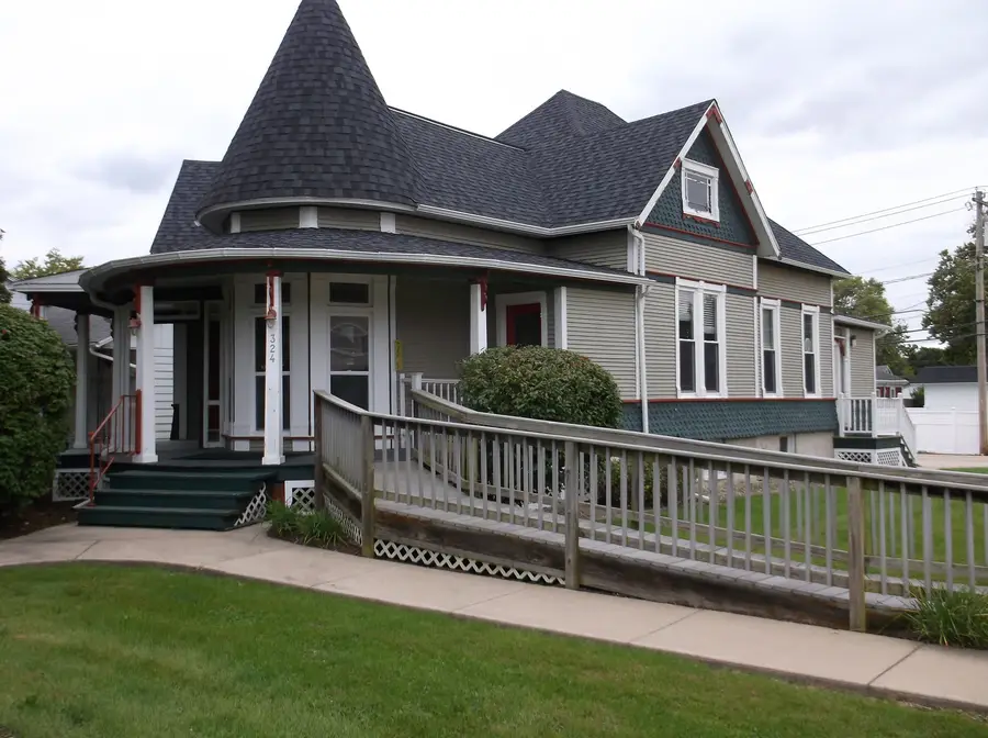 324 N Main Street, Princeton, IL 61356 - #2