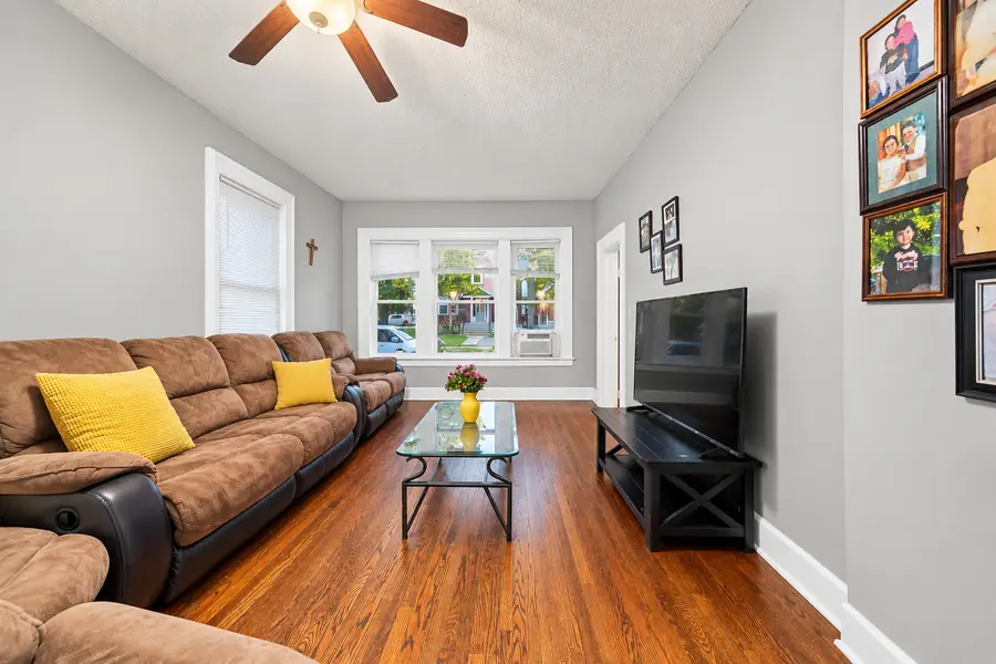 2334 Walnut Street, Blue Island, IL 60406 - #3