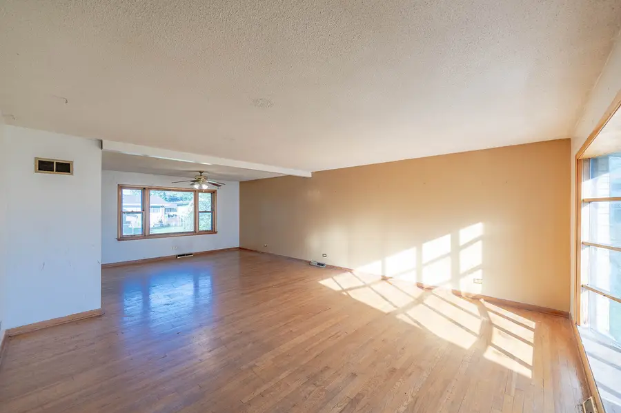 15234 Ingleside Avenue, South Holland, IL 60473 - #2